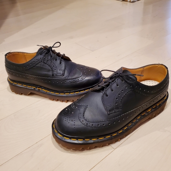 Dr. Martens Vintage 3989 Brogues - Picture 2 of 4